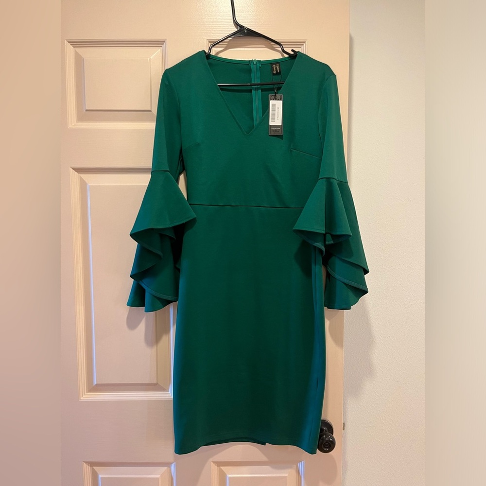 Size Small, Vishow Fashion brand green elegant cocktail dress, NWT